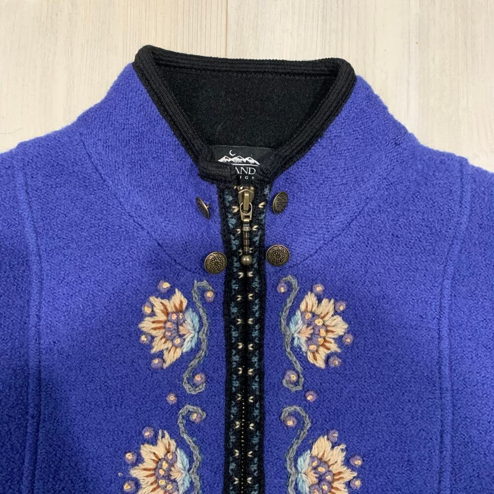 Vintage islandic Design Wool Zip Sweater Size PS - Picture 2 of 8